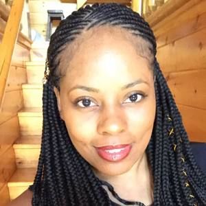 Meet your Posher, Daisha